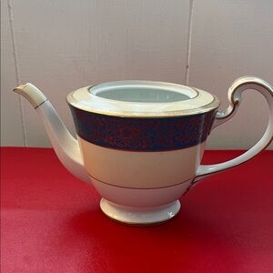 Vornay Blue by NORITAKE replacement without lid 5.5”H 10”W